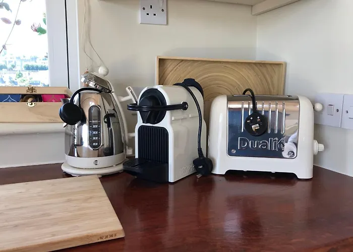 게스트하우스 Waterfront Chic *